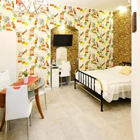 Apartments Leopolli Near Opera House Lwów Zewnętrze zdjęcie